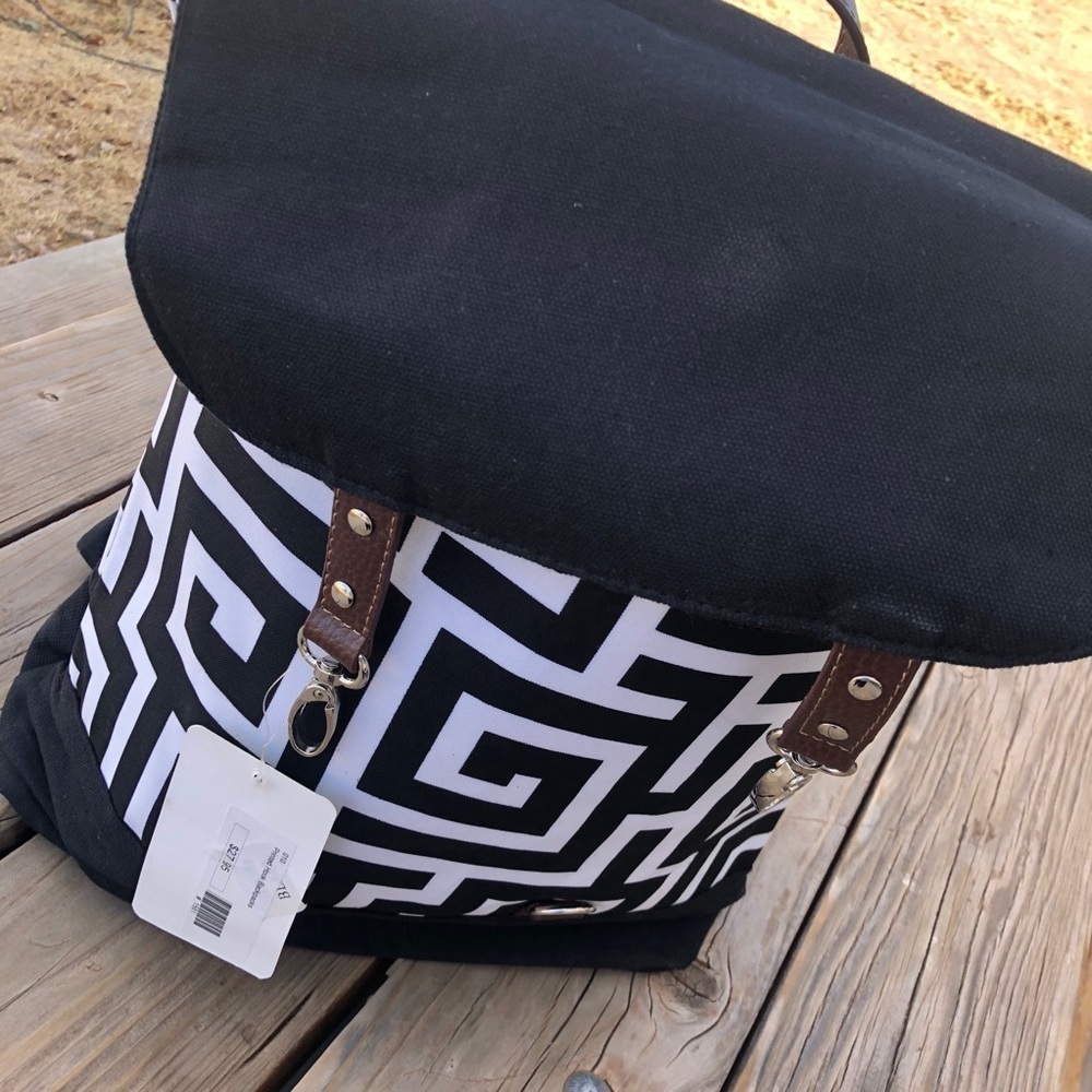 Black Geometric Backpack - Picture 2 of 6